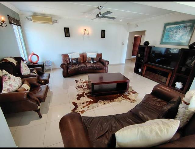 3 BEDROOM HOUSE FOR SALE IN HERRWOOD PARK